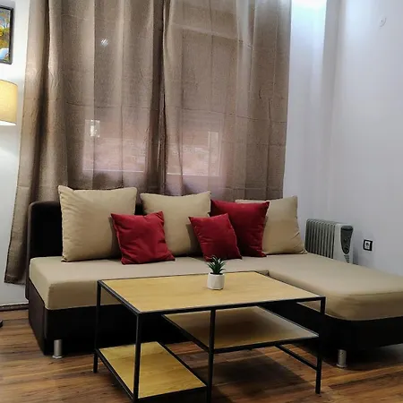 Charm By Nia Apartment